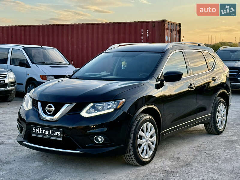 Позашляховик / Кросовер Nissan Rogue 2015 в Рівному