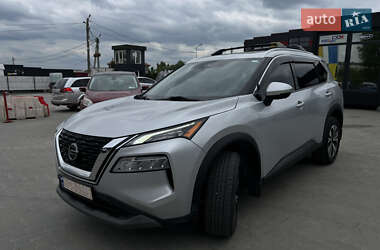 Позашляховик / Кросовер Nissan Rogue 2021 в 