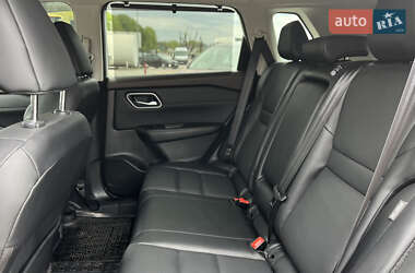 Позашляховик / Кросовер Nissan Rogue 2021 в 