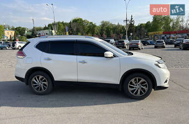 Позашляховик / Кросовер Nissan Rogue 2015 в 