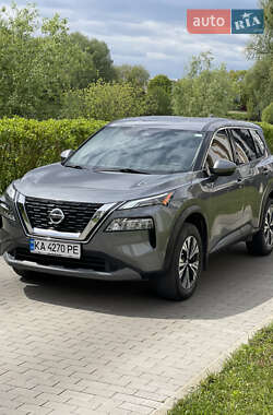Позашляховик / Кросовер Nissan Rogue 2020 в Києві