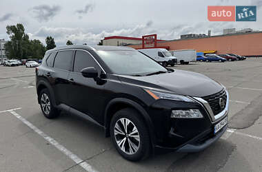 Позашляховик / Кросовер Nissan Rogue 2020 в 