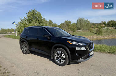 Позашляховик / Кросовер Nissan Rogue 2020 в 