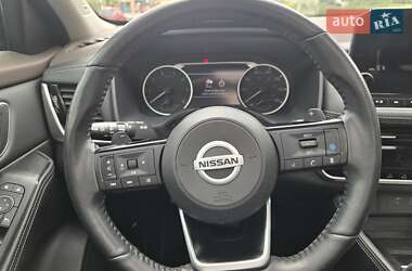 Позашляховик / Кросовер Nissan Rogue 2021 в 