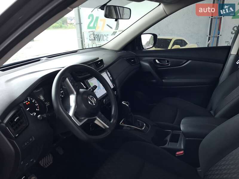 Позашляховик / Кросовер Nissan Rogue 2017 в Тернополі фото 11 Позашляховик / Кросовер Nissan Rogue 2017 в Тернополі