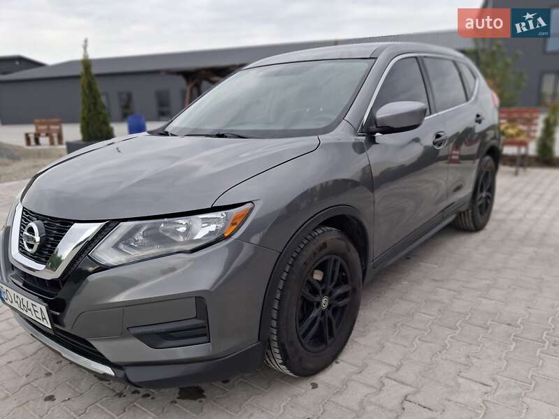 Позашляховик / Кросовер Nissan Rogue 2017 в Тернополі фото 3 Позашляховик / Кросовер Nissan Rogue 2017 в Тернополі