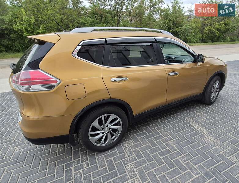 Nissan Rogue