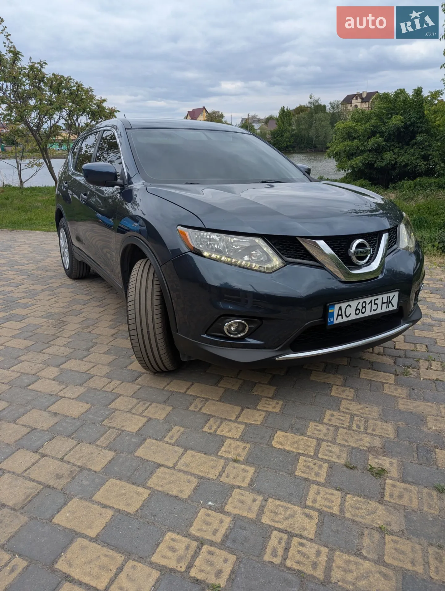 2016 Nissan Rogue - мініатюра 2
