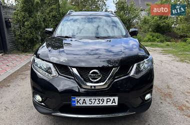 Позашляховик / Кросовер Nissan Rogue 2016 в 