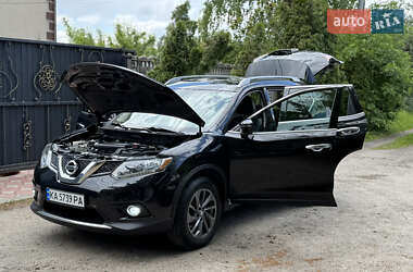 Позашляховик / Кросовер Nissan Rogue 2016 в 