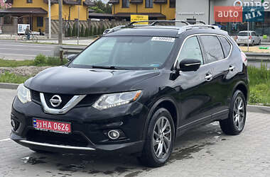 Внедорожник / Кроссовер Nissan Rogue 2015 в Луцке