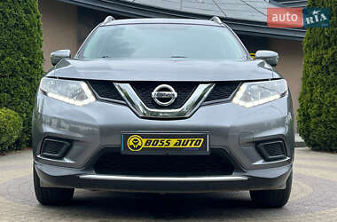 Внедорожник / Кроссовер Nissan Rogue 2016 в 