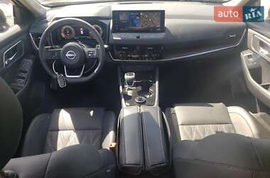 Внедорожник / Кроссовер Nissan Rogue 2024 в 