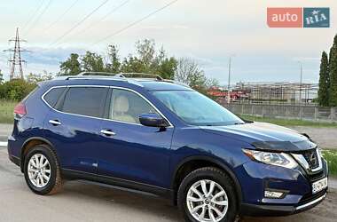 Внедорожник / Кроссовер Nissan Rogue 2019 в 
