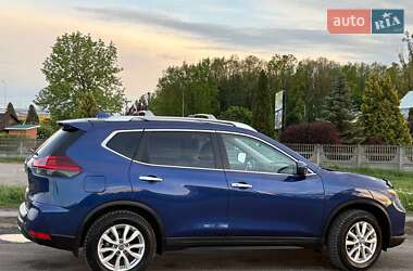 Внедорожник / Кроссовер Nissan Rogue 2019 в 