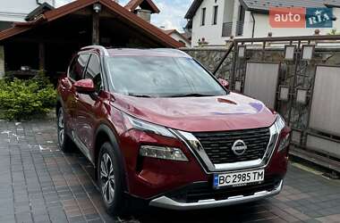 Внедорожник / Кроссовер Nissan Rogue 2023 в Трускавце