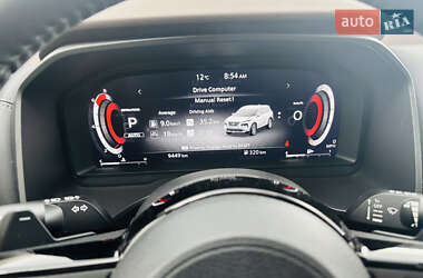 Позашляховик / Кросовер Nissan Rogue 2023 в 