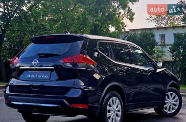 Позашляховик / Кросовер Nissan Rogue 2016 в 
