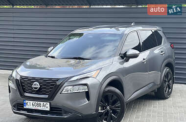 Позашляховик / Кросовер Nissan Rogue 2021 в 