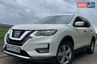 Позашляховик / Кросовер Nissan Rogue 2017 в Вінниці