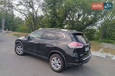 Внедорожник / Кроссовер Nissan Rogue 2016 в Киеве