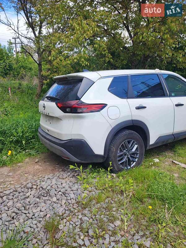 Позашляховик / Кросовер Nissan Rogue 2023 в Львові