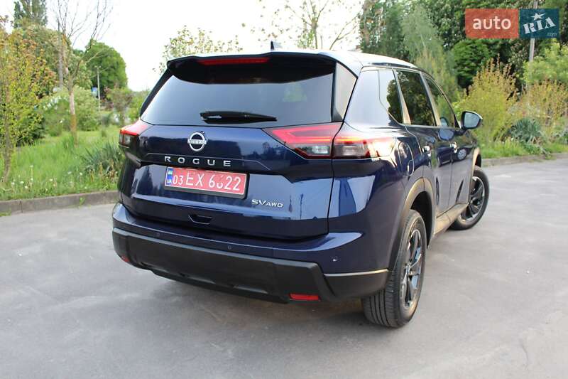 Позашляховик / Кросовер Nissan Rogue 2024 в Рівному
