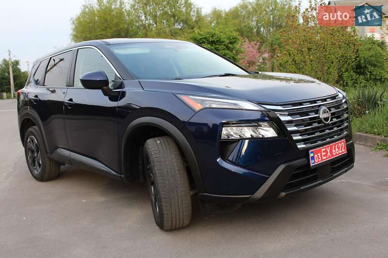 Позашляховик / Кросовер Nissan Rogue 2024 в Рівному
