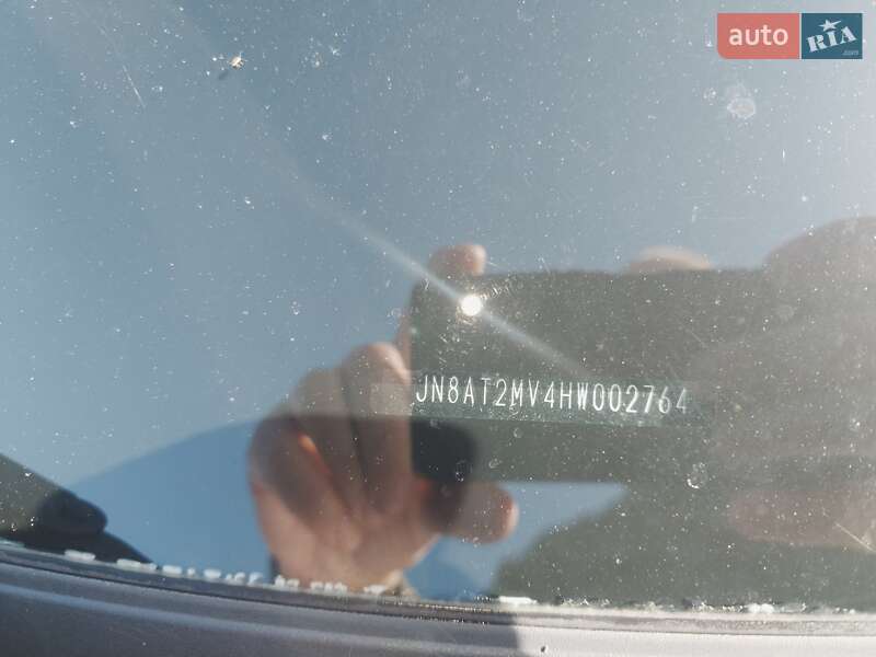 Позашляховик / Кросовер Nissan Rogue 2016 в Києві