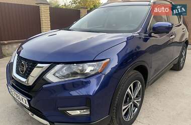 Позашляховик / Кросовер Nissan Rogue 2019 в 
