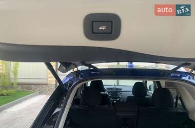 Позашляховик / Кросовер Nissan Rogue 2019 в 