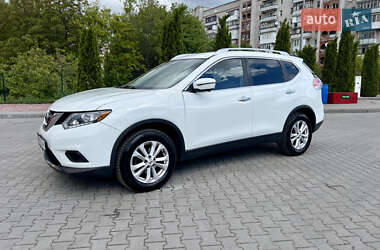 Внедорожник / Кроссовер Nissan Rogue 2016 в 