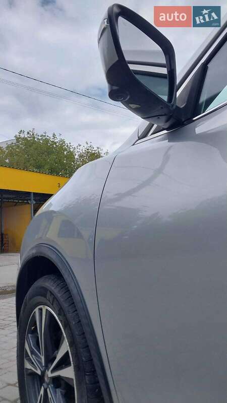 Позашляховик / Кросовер Nissan Rogue 2017 в Хмельницькому