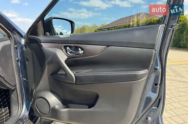 Внедорожник / Кроссовер Nissan Rogue 2014 в 