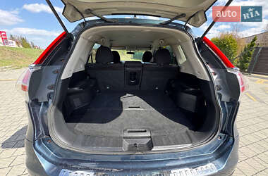 Внедорожник / Кроссовер Nissan Rogue 2014 в 