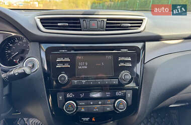 Внедорожник / Кроссовер Nissan Rogue 2014 в 