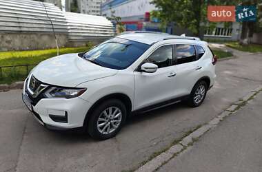 Позашляховик / Кросовер Nissan Rogue 2019 в Києві
