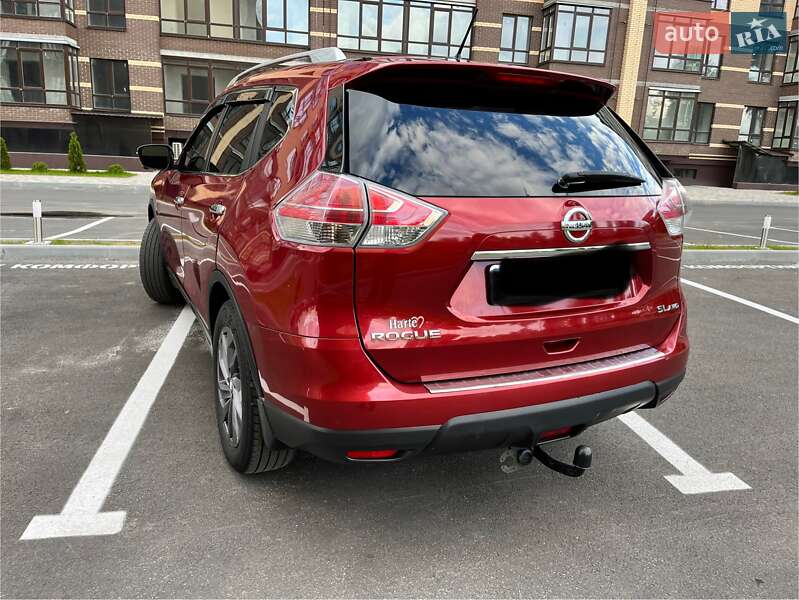 Позашляховик / Кросовер Nissan Rogue 2016 в Чернігові