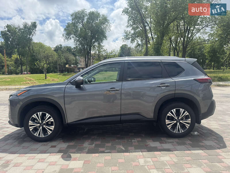 Позашляховик / Кросовер Nissan Rogue 2022 в Запоріжжі