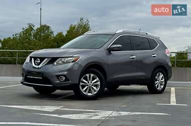 Внедорожник / Кроссовер Nissan Rogue 2016 в Киеве