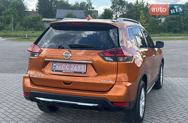 Позашляховик / Кросовер Nissan Rogue 2018 в 
