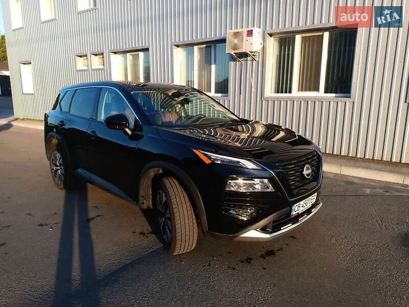 Позашляховик / Кросовер Nissan Rogue 2021 в Чернігові