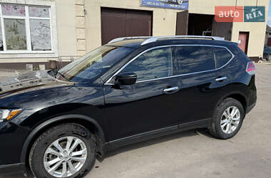 Внедорожник / Кроссовер Nissan Rogue 2016 в 