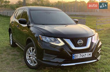 Внедорожник / Кроссовер Nissan Rogue 2019 в 