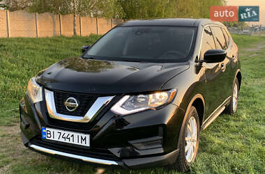 Внедорожник / Кроссовер Nissan Rogue 2019 в 