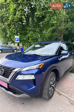 Внедорожник / Кроссовер Nissan Rogue 2020 в 