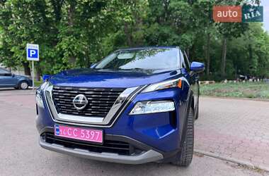 Внедорожник / Кроссовер Nissan Rogue 2020 в 