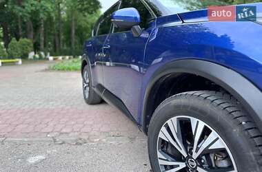 Внедорожник / Кроссовер Nissan Rogue 2020 в 