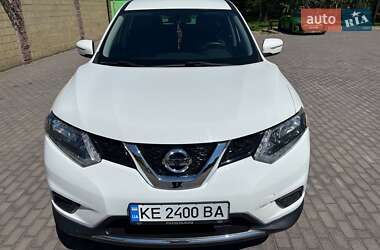Позашляховик / Кросовер Nissan Rogue 2015 в Кам'янському