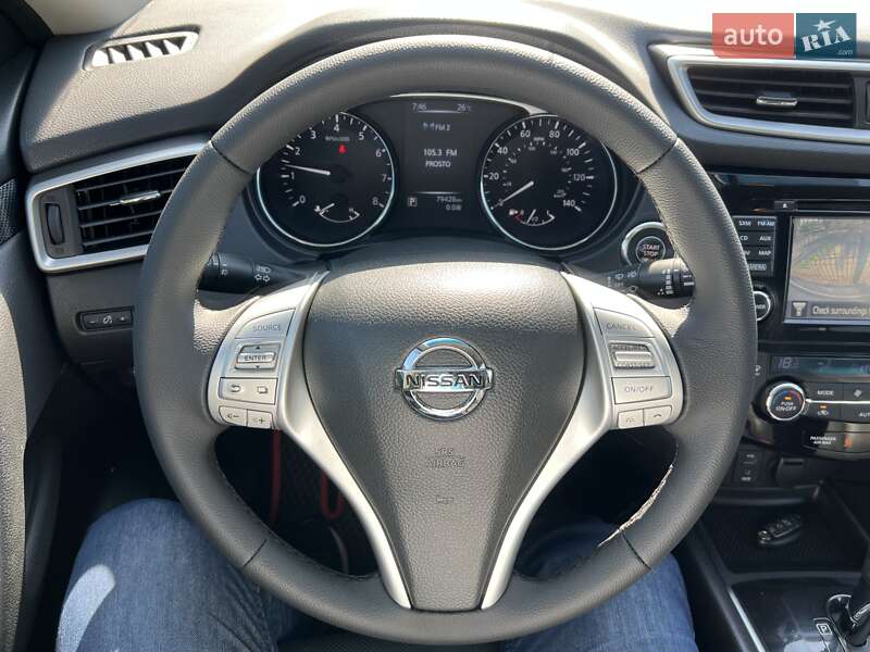 Внедорожник / Кроссовер Nissan Rogue 2016 в Одессе